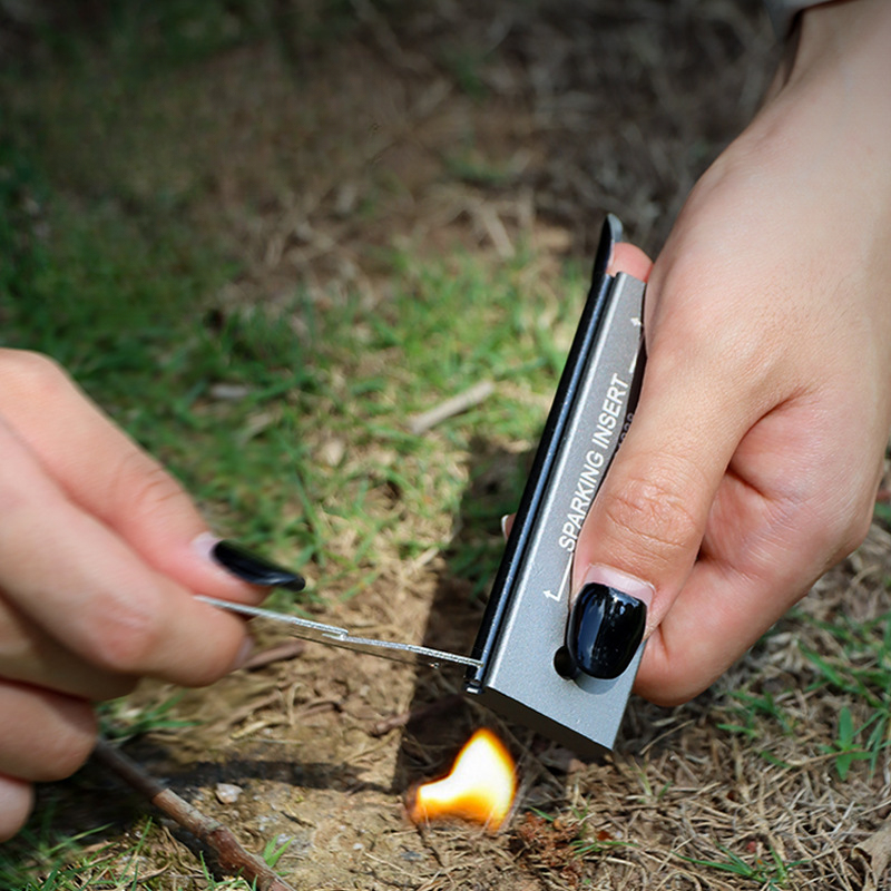 طقم إشعال النار بالفحم والحديد - مراجعة Magnesium Fire Starter وسعره